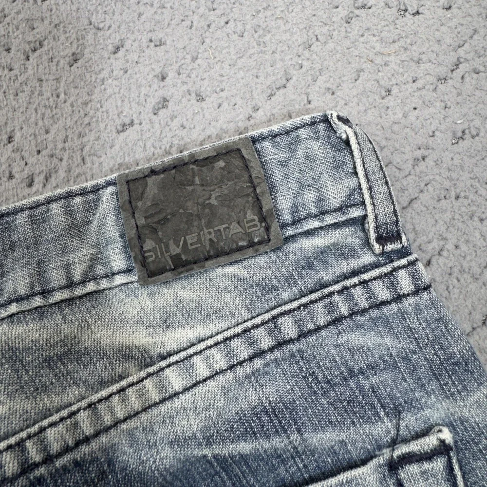 Levis SilverTab Shorts Womens 5 28 Waist Blue Denim Jorts Acid Wash Y2K Low Rise